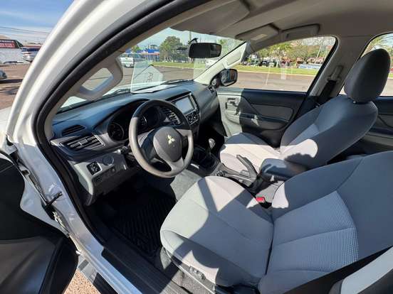 MITSUBISHI-L200 TRITON-2023