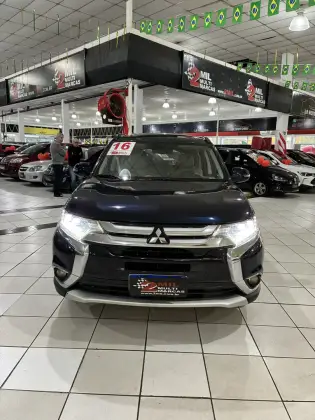 MITSUBISHI OUTLANDER 3.0 GT 4X4 V6 24V GASOLINA 4P AUTOMÁTICO
