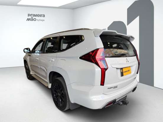 MITSUBISHI-PAJERO SPORT-2.4 16V MIVEC TURBO DIESEL LEGEND BLACK AWD AUTOMÁTICO MITSUBISHI-PAJERO SPORT-2023
