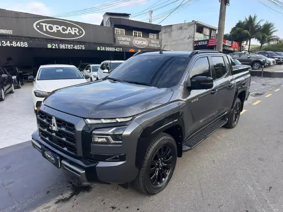 MITSUBISHI TRITON 2.4 BITURBO DIESEL CD KATANA 4X4 AUTOMÁTICO MITSUBISHI TRITON 2.4 BITURBO DIESEL CD KATANA 4X4 AUTOMÁTICO