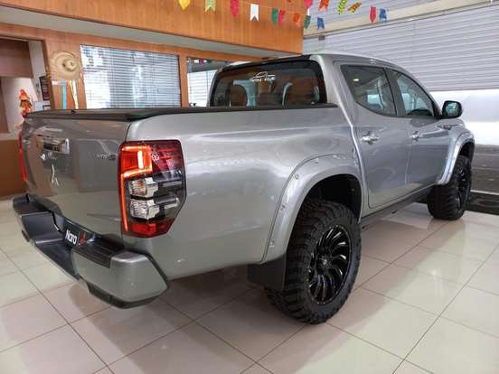 MITSUBISHI-L200 TRITON-2022
