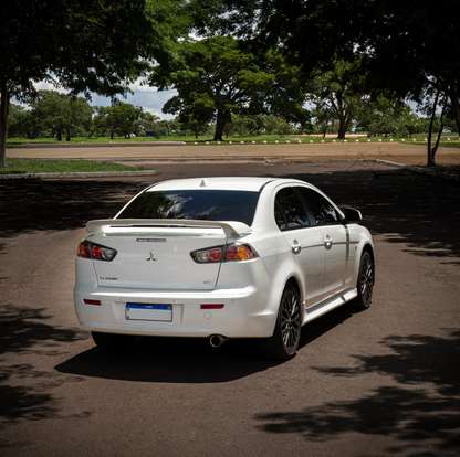 MITSUBISHI-LANCER-2015