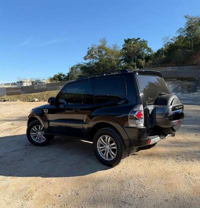 MITSUBISHI-PAJERO FULL-3.8 HPE 4X4 V6 24V GASOLINA 2P AUTOMÁTICO MITSUBISHI-PAJERO FULL-2015