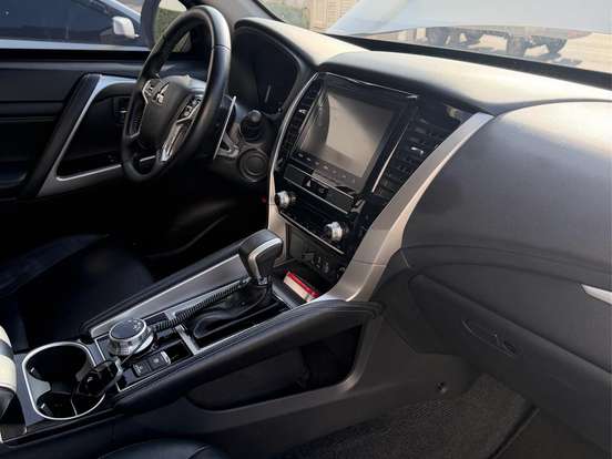 MITSUBISHI-PAJERO SPORT-2.4 16V MIVEC TURBO DIESEL HPE-S AWD AUTOMÁTICO MITSUBISHI-PAJERO SPORT-2021