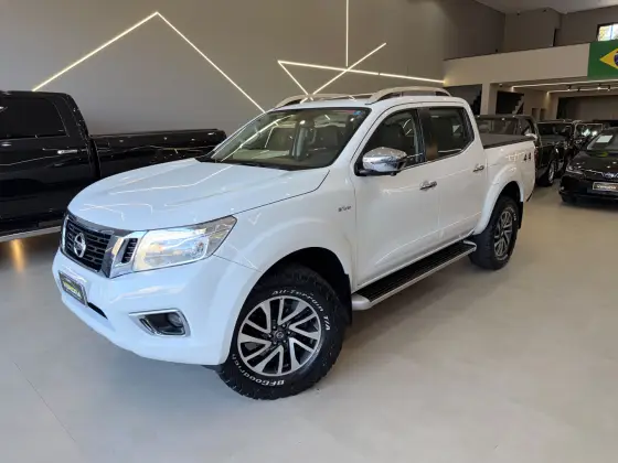 NISSAN FRONTIER 2.3 16V TURBO DIESEL LE CD 4X4 AUTOMÁTICO NISSAN FRONTIER 2.3 16V TURBO DIESEL LE CD 4X4 AUTOMÁTICO