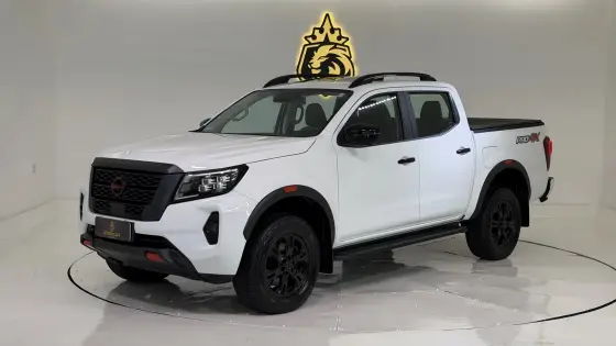 NISSAN FRONTIER 2.3 16V TURBO DIESEL PRO4X CD 4X4 AUTOMÁTICO