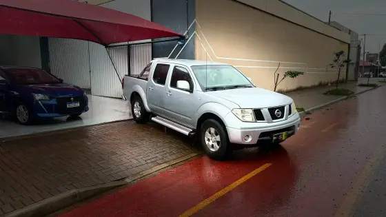 NISSAN FRONTIER 2.5 SE 4X2 CD TURBO ELETRONIC DIESEL 4P MANUAL NISSAN FRONTIER 2.5 SE 4X2 CD TURBO ELETRONIC DIESEL 4P MANUAL