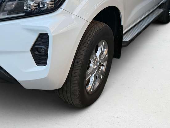 NISSAN-FRONTIER-2.3 16V TURBO DIESEL XE CD 4X4 AUTOMÁTICO NISSAN-FRONTIER-2024