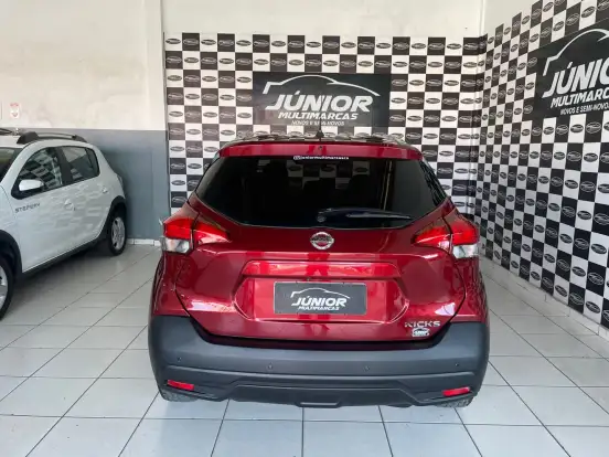 NISSAN-KICKS-2020
