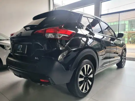 NISSAN-KICKS-2020