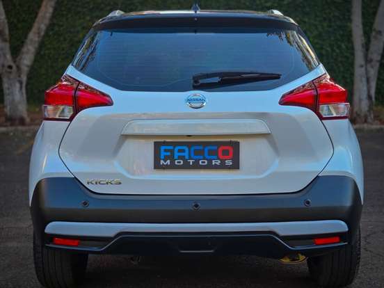 NISSAN-KICKS-1.6 16V FLEXSTART SV 4P XTRONIC NISSAN-KICKS-2016