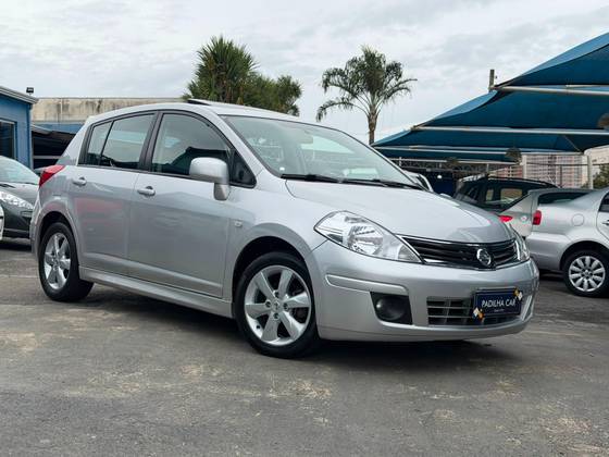 NISSAN TIIDA 1.8 SL 16V FLEX 4P AUTOMÁTICO