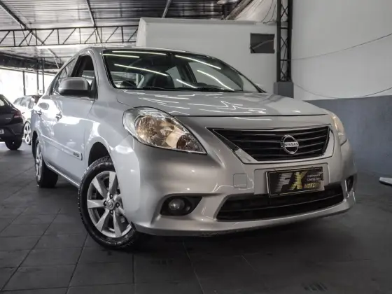 NISSAN VERSA 1.6 16V FLEX SL 4P MANUAL NISSAN VERSA 1.6 16V FLEX SL 4P MANUAL