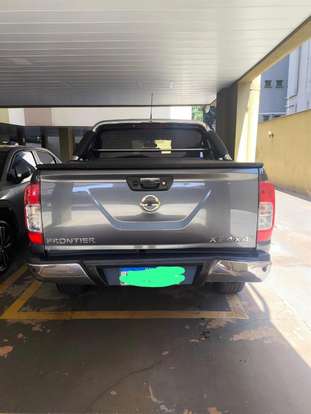 NISSAN-FRONTIER-2020