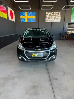PEUGEOT 208 1.2 ACTIVE PACK 12V FLEX 4P MANUAL PEUGEOT 208 1.2 ACTIVE PACK 12V FLEX 4P MANUAL