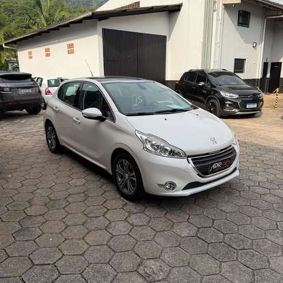 PEUGEOT-208-2014