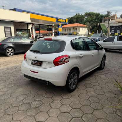 PEUGEOT-208-1.6 GRIFFE 16V FLEX 4P MANUAL PEUGEOT-208-2014