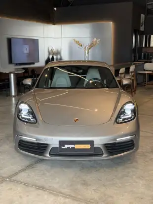 PORSCHE-718-2024