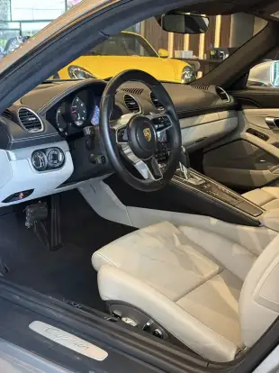 PORSCHE-718-2024