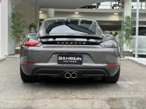 PORSCHE-718-2021