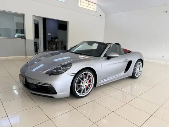 PORSCHE-718-2023