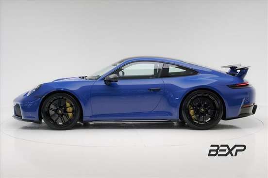 PORSCHE-911-2025