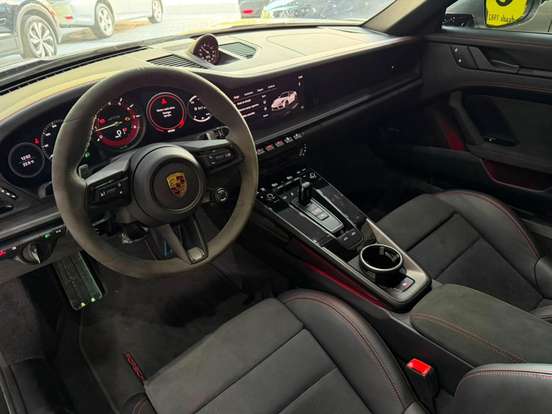 PORSCHE-911-3.0 24V H6 GASOLINA TARGA 4 GTS PDK PORSCHE-911-2024