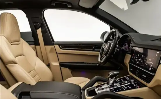 PORSCHE-CAYENNE-2023