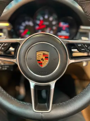 PORSCHE-MACAN-2019