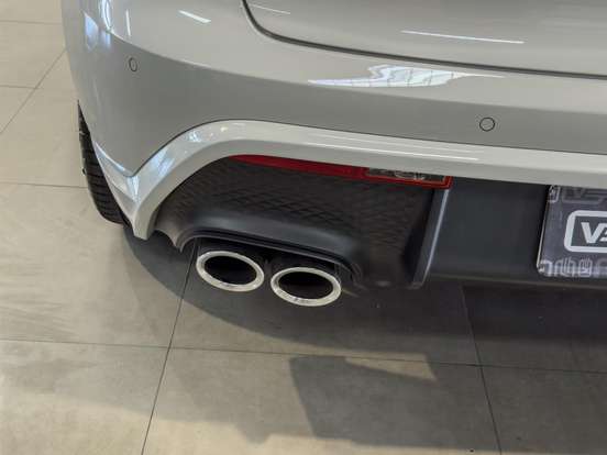 PORSCHE-MACAN-2024