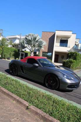 PORSCHE-718-2023