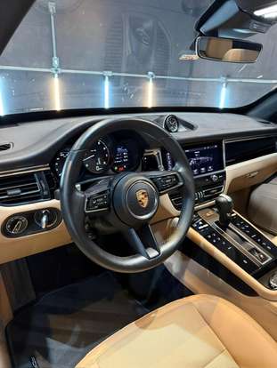 PORSCHE-MACAN-2022