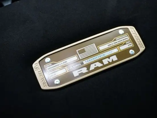 RAM-1500-3.0 HURRICANE 6 BITURBO GASOLINA RHO CD 4X4 AUTOMÁTICO RAM-1500-2026