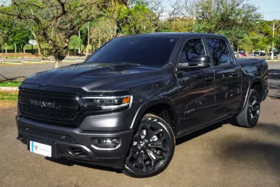 RAM 1500 5.7 V8 GASOLINA LIMITED NIGHT EDITION CD 4X4 AUTOMÁTICO RAM 1500 5.7 V8 GASOLINA LIMITED NIGHT EDITION CD 4X4 AUTOMÁTICO
