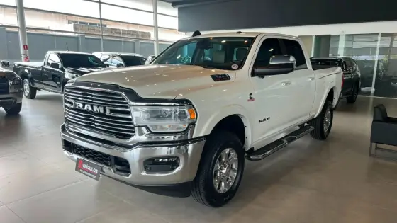 RAM 2500 6.7 I6 TURBO DIESEL LARAMIE CD 4X4 AUTOMÁTICO RAM 2500 6.7 I6 TURBO DIESEL LARAMIE CD 4X4 AUTOMÁTICO