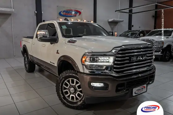 RAM 3500 6.7 I6 TURBO DIESEL LIMITED LONGHORN CD 4X4 AUTOMÁTICO RAM 3500 6.7 I6 TURBO DIESEL LIMITED LONGHORN CD 4X4 AUTOMÁTICO
