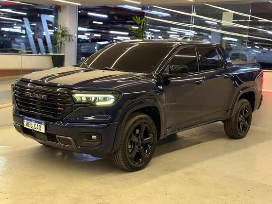 RAM RAMPAGE 2.0 HURRICANE 4 TURBO GASOLINA R/T 4X4 AUTOMÁTICO