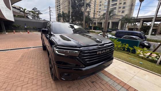 RAM RAMPAGE 2.0 HURRICANE 4 TURBO GASOLINA R/T 4X4 AUTOMÁTICO