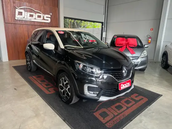 RENAULT CAPTUR 1.6 16V SCE FLEX INTENSE X-TRONIC RENAULT CAPTUR 1.6 16V SCE FLEX INTENSE X-TRONIC