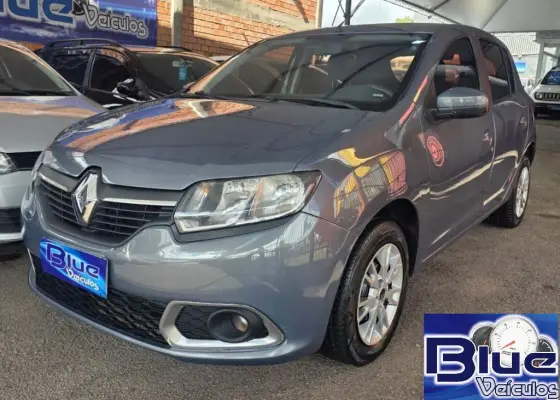 RENAULT SANDERO 1.0 EXPRESSION 16V FLEX 4P MANUAL RENAULT SANDERO 1.0 EXPRESSION 16V FLEX 4P MANUAL