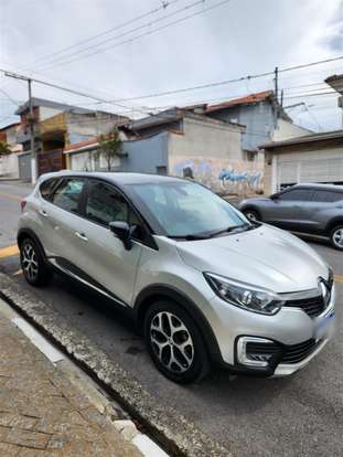 RENAULT-CAPTUR-2020