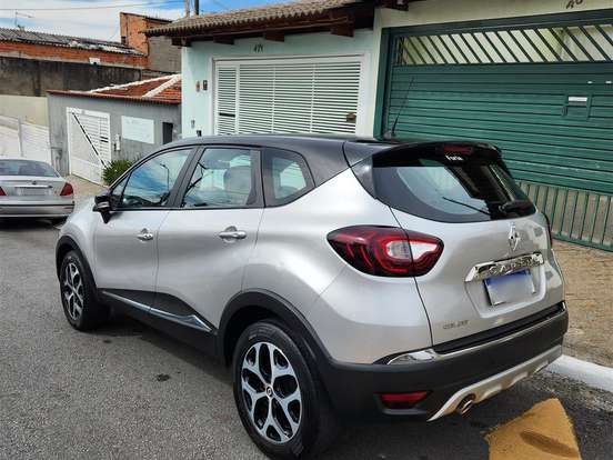 RENAULT-CAPTUR-2.0 16V HI-FLEX INTENSE AUTOMÁTICO RENAULT-CAPTUR-2020