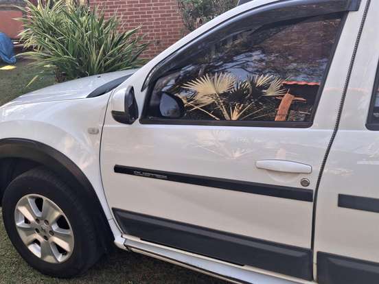 RENAULT-DUSTER-2016