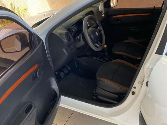 RENAULT-KWID-1.0 12V SCE FLEX OUTSIDER MANUAL RENAULT-KWID-2019