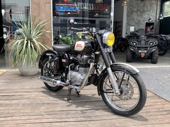ROYAL ENFIELD CLASSIC 500 
