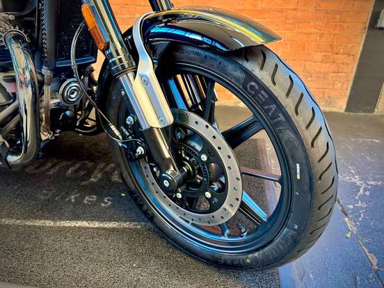 ROYAL ENFIELD-METEOR 650 INTERSTELLAR ROYAL ENFIELD-METEOR 650 INTERSTELLAR-2025