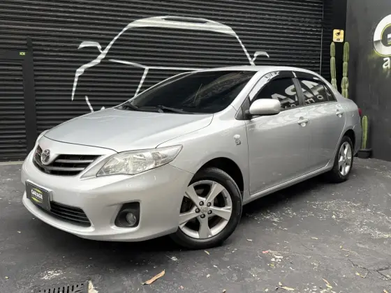 TOYOTA COROLLA 1.8 GLI 16V FLEX 4P AUTOMÁTICO TOYOTA COROLLA 1.8 GLI 16V FLEX 4P AUTOMÁTICO