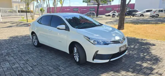 TOYOTA COROLLA 1.8 GLI 16V FLEX 4P AUTOMÁTICO TOYOTA COROLLA 1.8 GLI 16V FLEX 4P AUTOMÁTICO