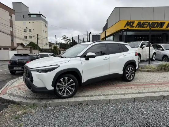 TOYOTA-COROLLA CROSS-2022