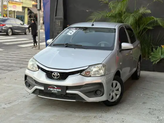 TOYOTA ETIOS 1.3 X 16V FLEX 4P MANUAL TOYOTA ETIOS 1.3 X 16V FLEX 4P MANUAL